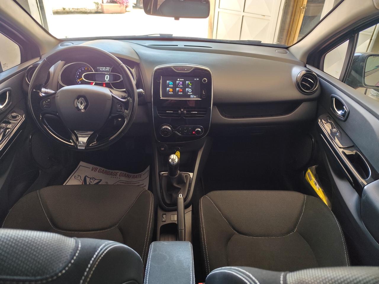 Renault Clio 1.2 75CV 5 porte Costume National