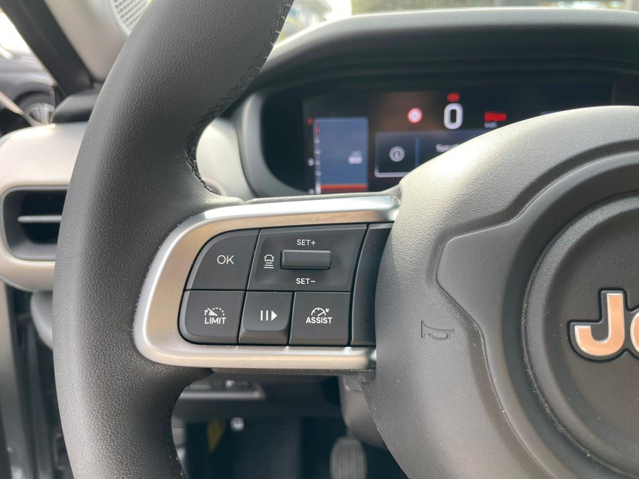 Jeep Avenger 1.2 Turbo 100 CV Summit