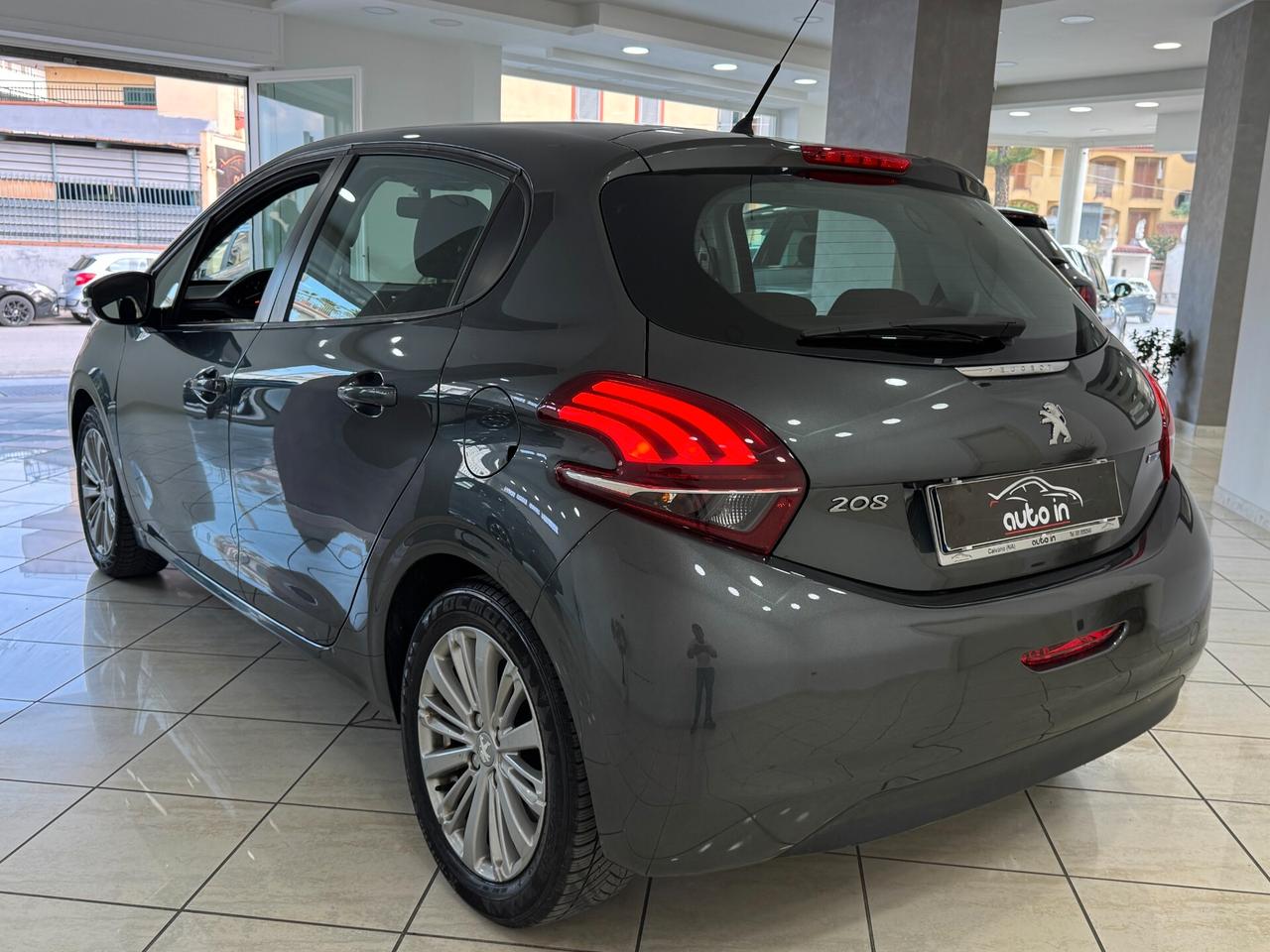 Peugeot 208 1.2 82cv 5 porte Allure