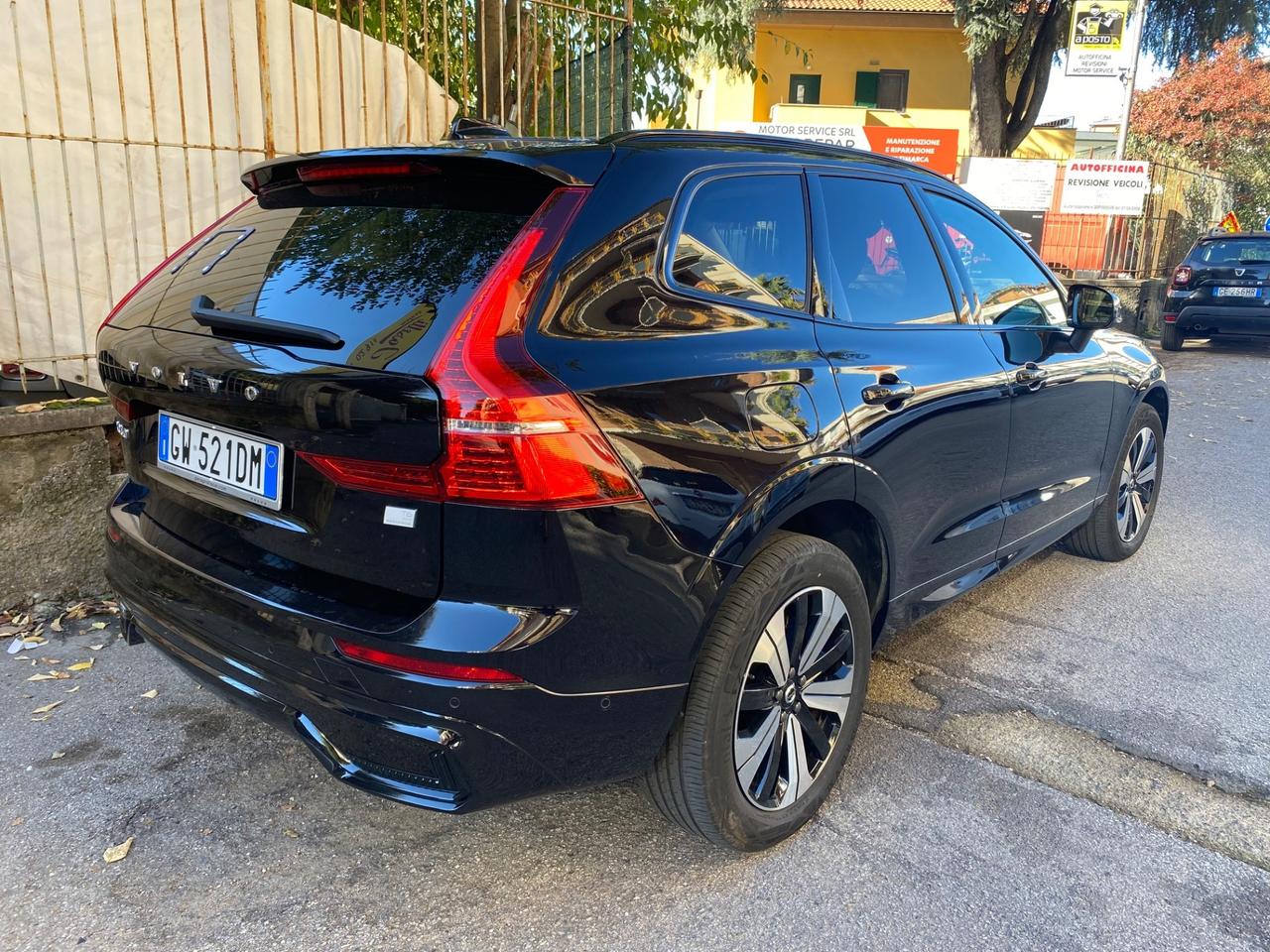 Volvo XC 60 XC60 T6 Recharge Plug-in Hybrid AWD automatico Plus Dark INSCRIPTION