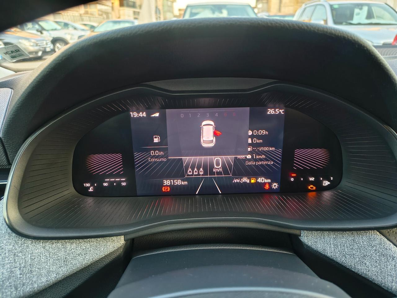 SKODA KAMIQ SOLO 38.000 KM 1.0 BENZINA ANNO 2024