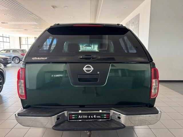 Nissan Navara Double cab 4x4 + GANCIO