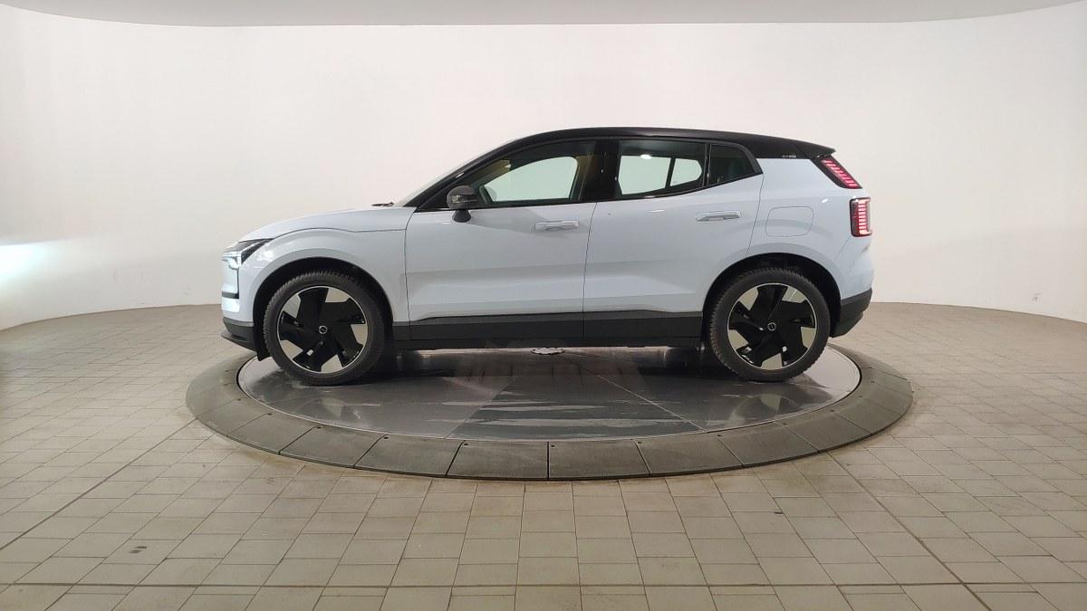 VOLVO Ex30 Single Motor Extended Range Rwd Plus