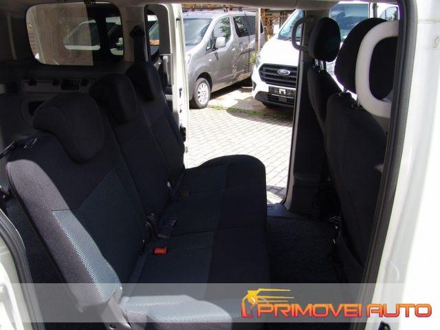 NISSAN NV200 Evalia 1.6 Tekna