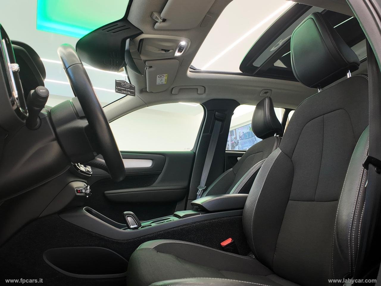 VOLVO XC40 D3 Geartronic R-design TETTO APRIBILE