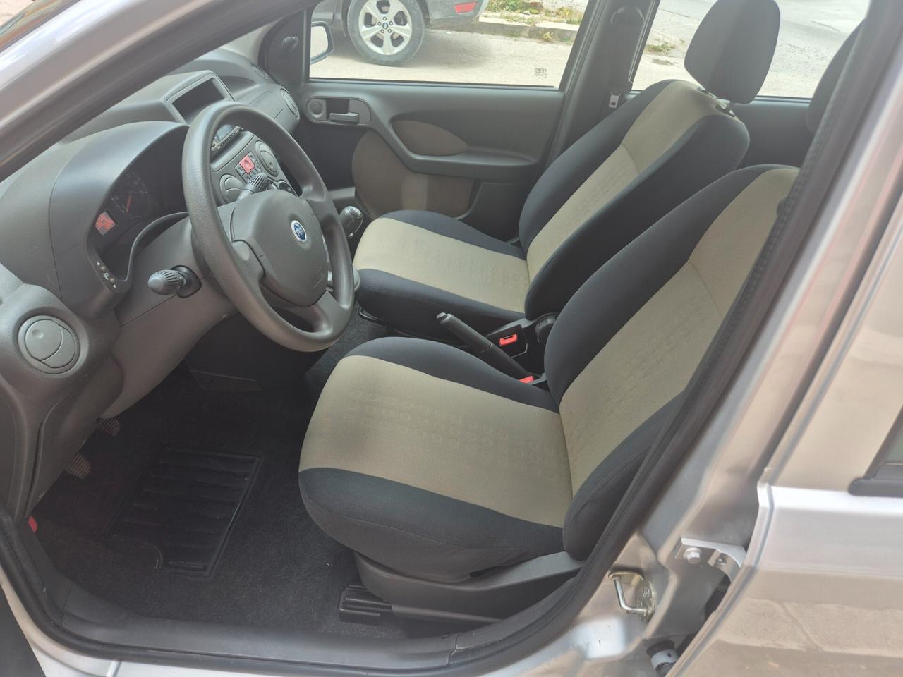 FIAT PANDA 1.2 BENZINA 60 CV SOLI KM 61000 CERTIFICATI