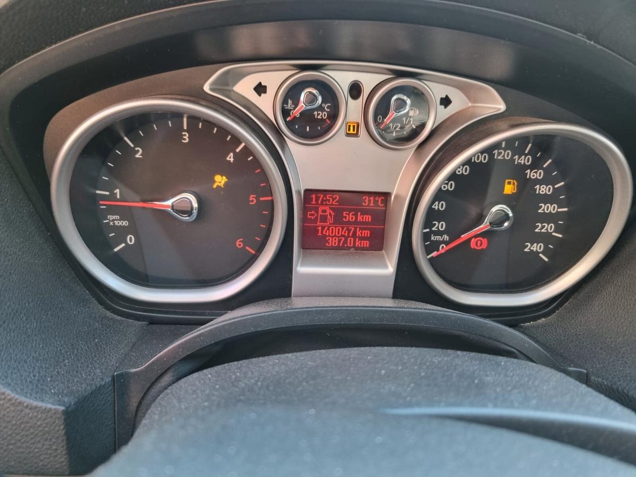 Ford Kuga Kuga+ 2.0 TDCi 136 CV 4WD DPF