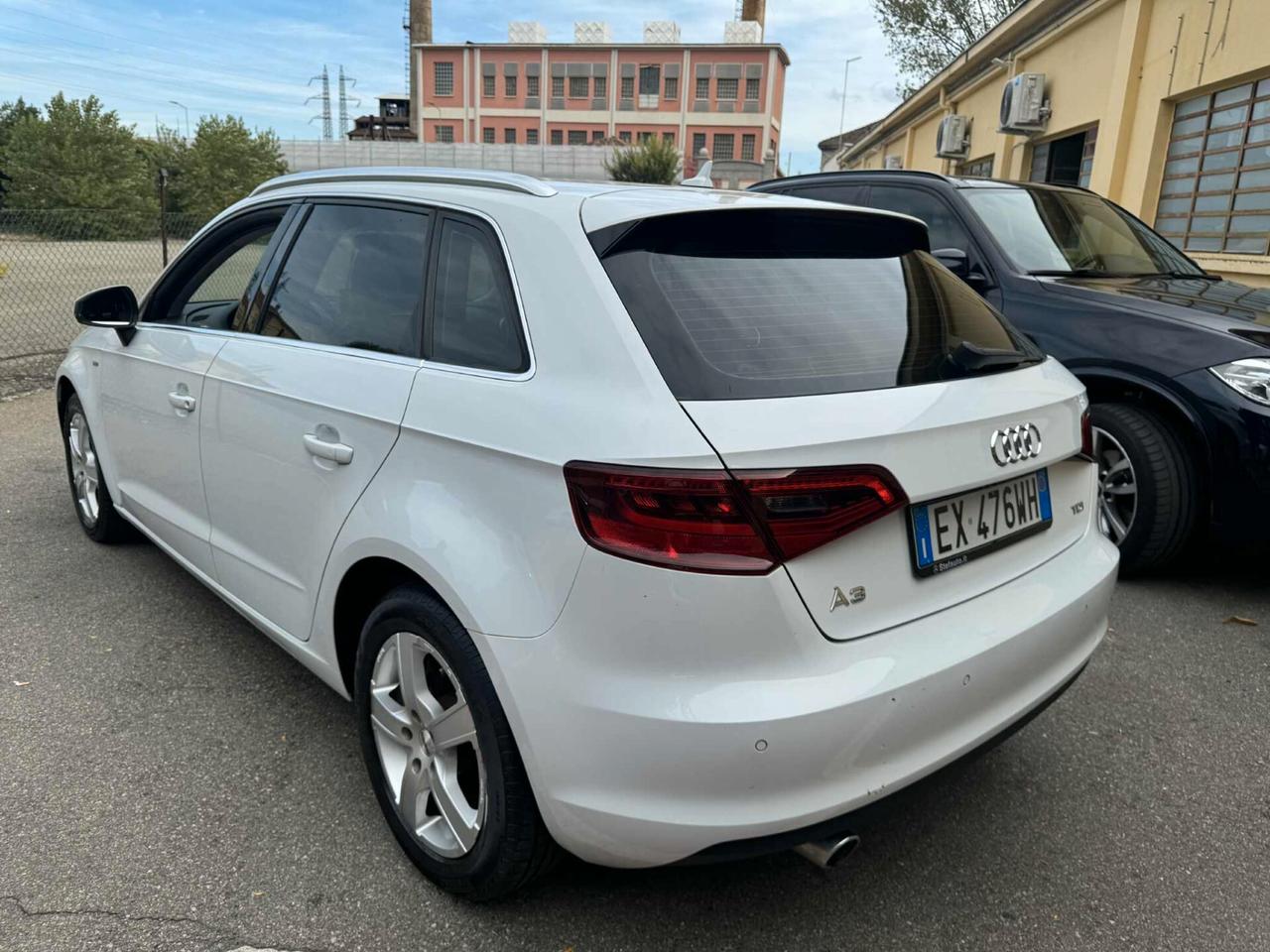 Audi A3 SLINE 2015 SPB 1.6 DIESEL TDI Ambition