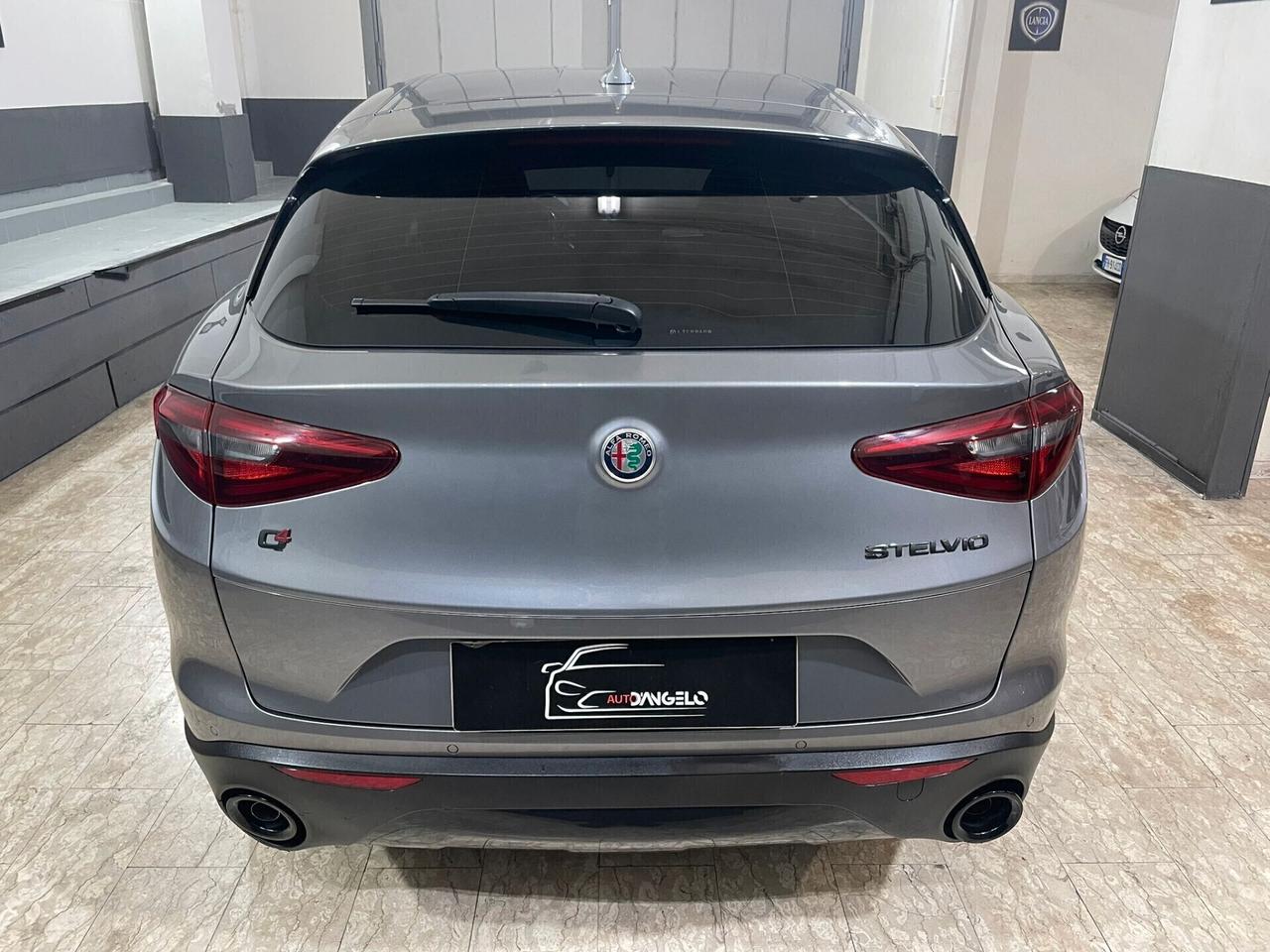 Alfa Romeo Stelvio 2.2 Turbodiesel 190 CV AT8 Q4 Sprint