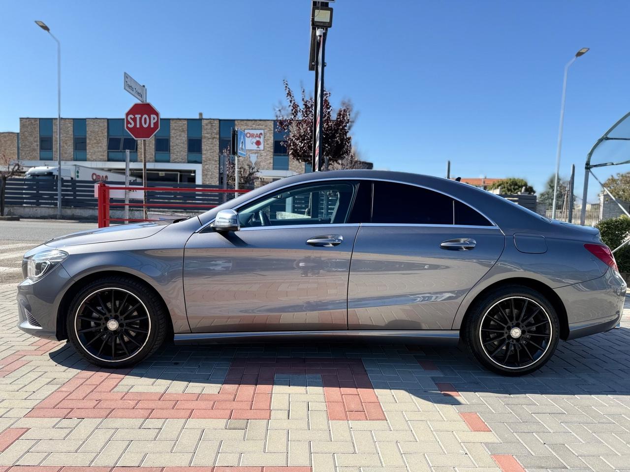Mercedes-benz CLA 180 BERLINA Automatic Sport Night