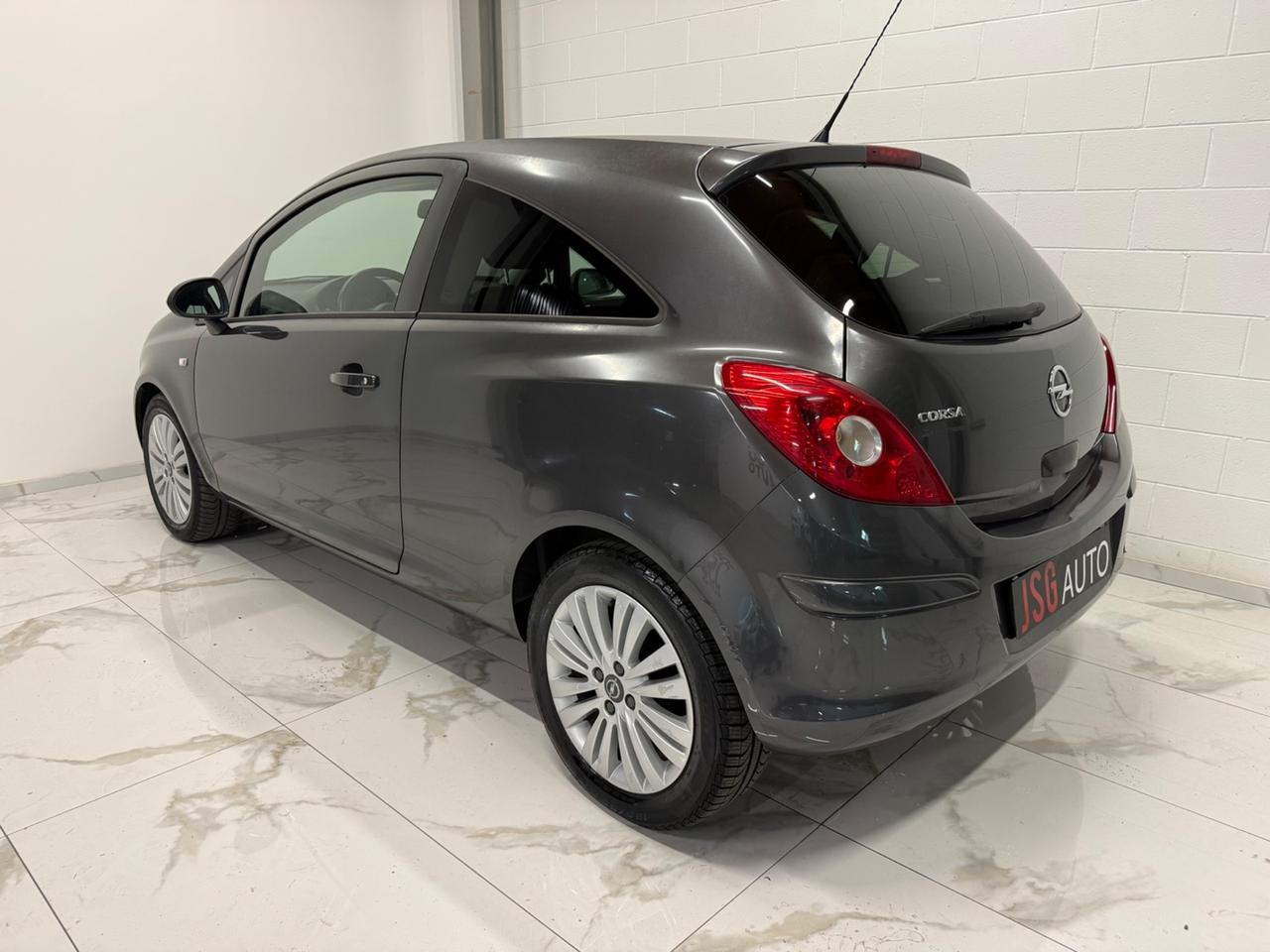 Opel Corsa 1.2 3 porte Elective