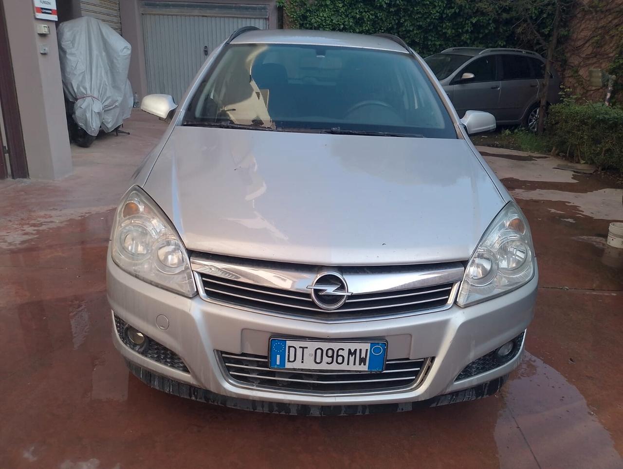 Opel Astra 1.7 CDTI - 2009