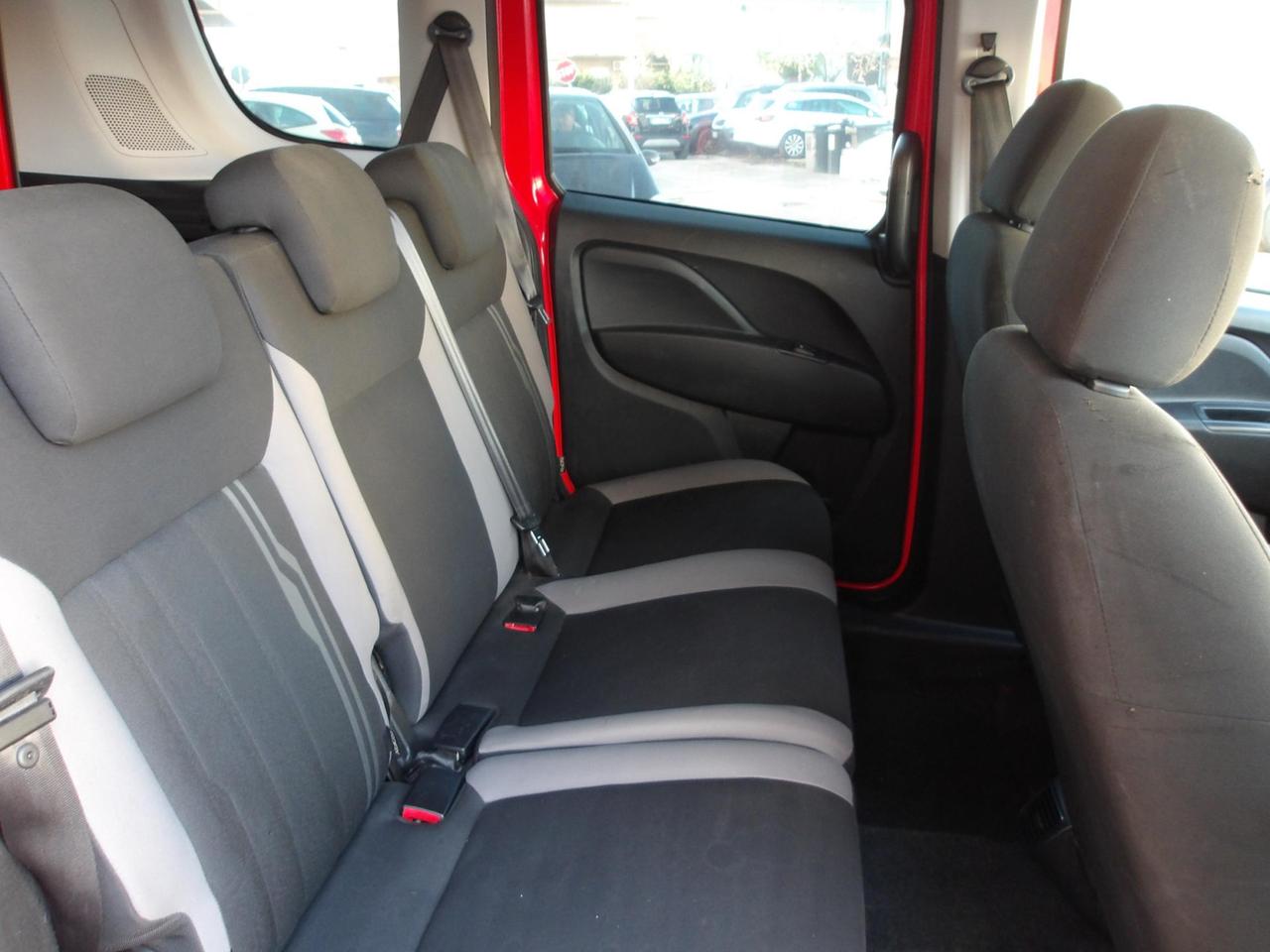 FIAT Doblo cargo combi N1 1.6 mjt 16v 105cv E6