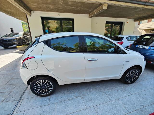 LANCIA Ypsilon 1.0 FireFly 5 porte S&S Hybrid Platino