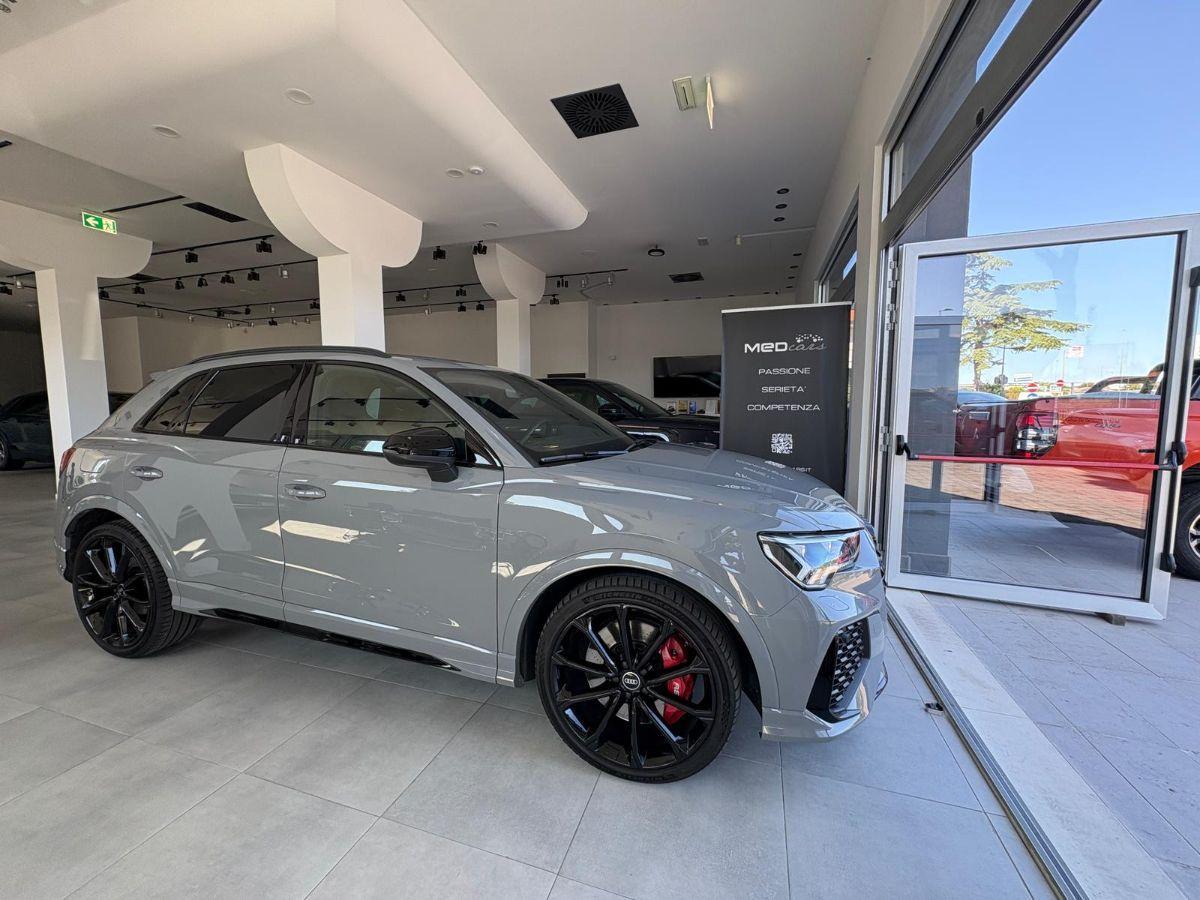 AUDI - RS Q3 2.5 TFSI 400CV QU. S-TRONIC