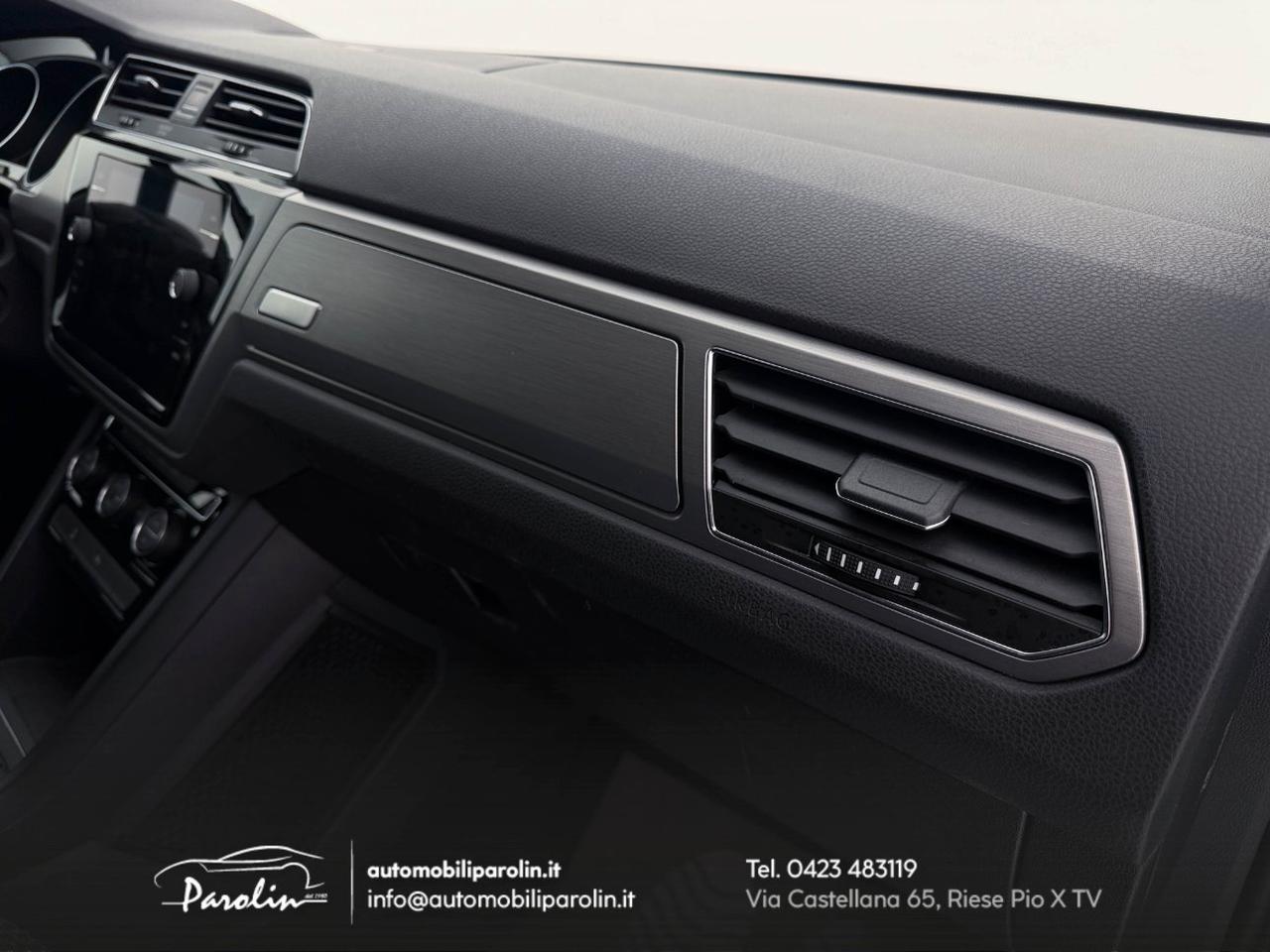 Volkswagen Touran 1.6 tdi Comfortline DSG 7 posti-ACC-Navi-Park