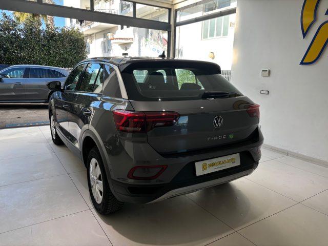 VOLKSWAGEN T-Roc 1.0 TSI Life tua da219,00