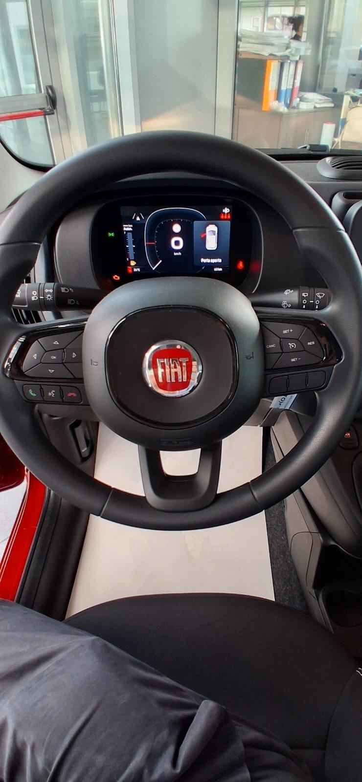 Fiat Panda 1.0 FireFly S&S Hybrid Pandina