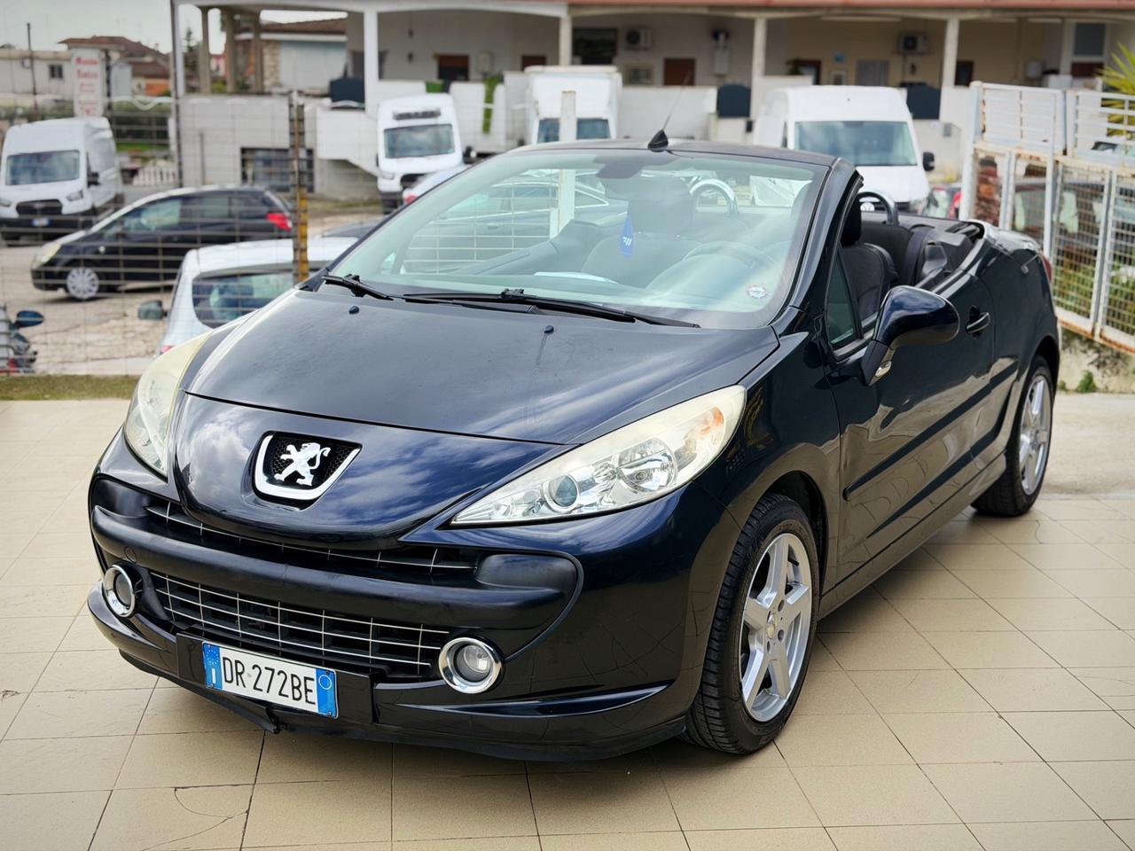 Peugeot 207 1.6 HDi 110CV CC Féline Garanzia 12 Mesi