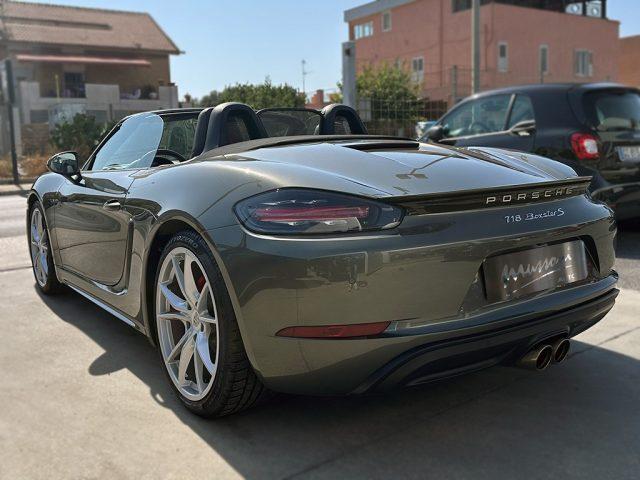 PORSCHE 718 Spyder 2.5 S