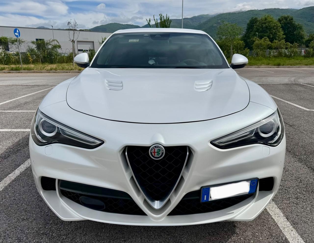 Alfa Romeo Stelvio 2.9 Bi-Turbo V6 510 CV AT8 Quadrifoglio