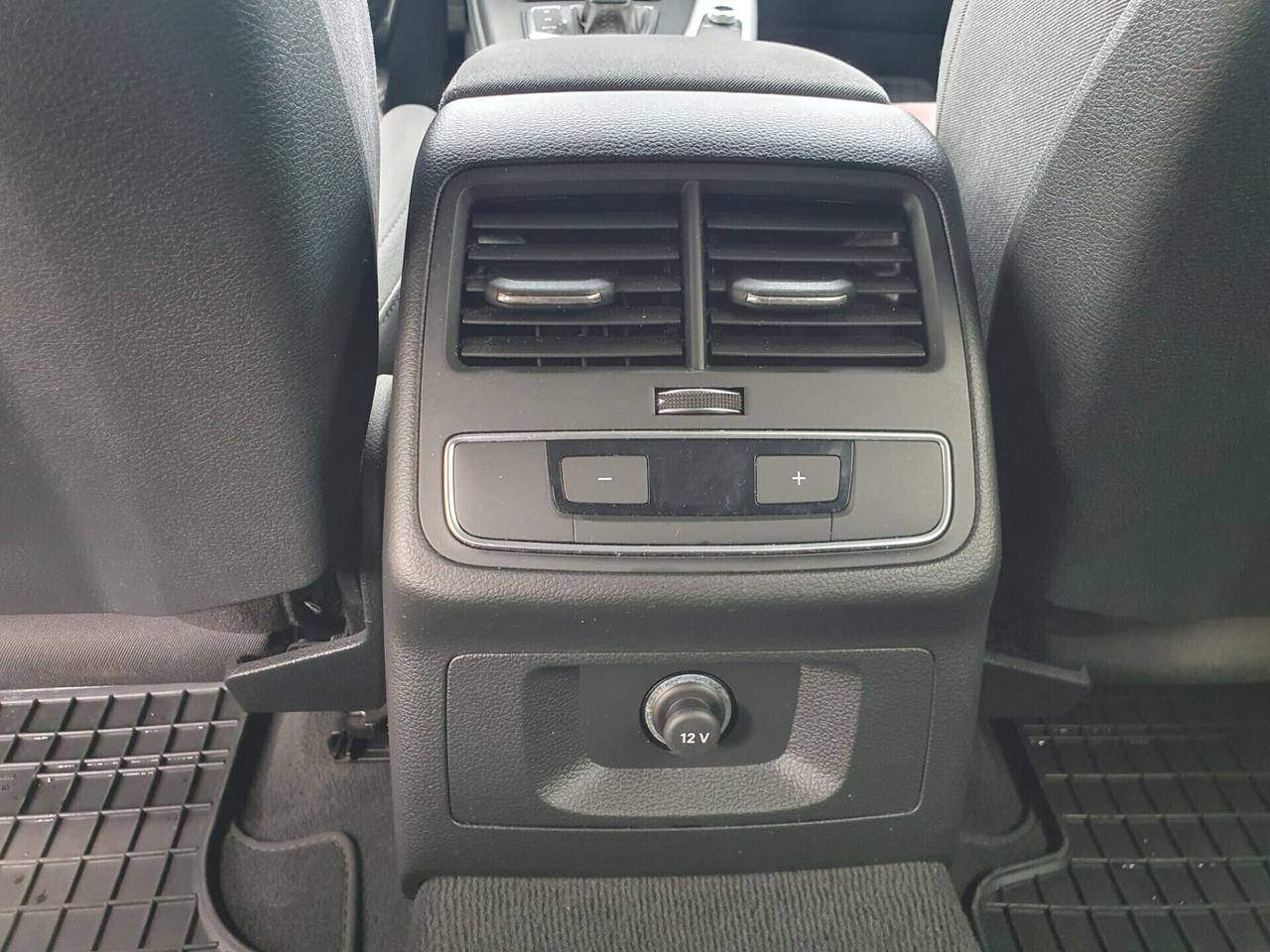 Audi A4 Avant 30 TDI/136 CV S tronic line edition