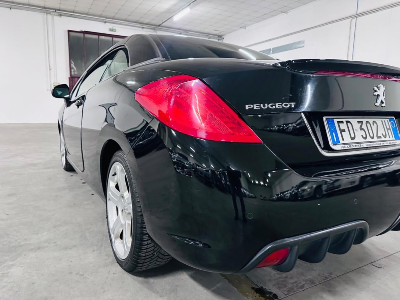 Peugeot 308 1.6 VTi 120CV CC Féline