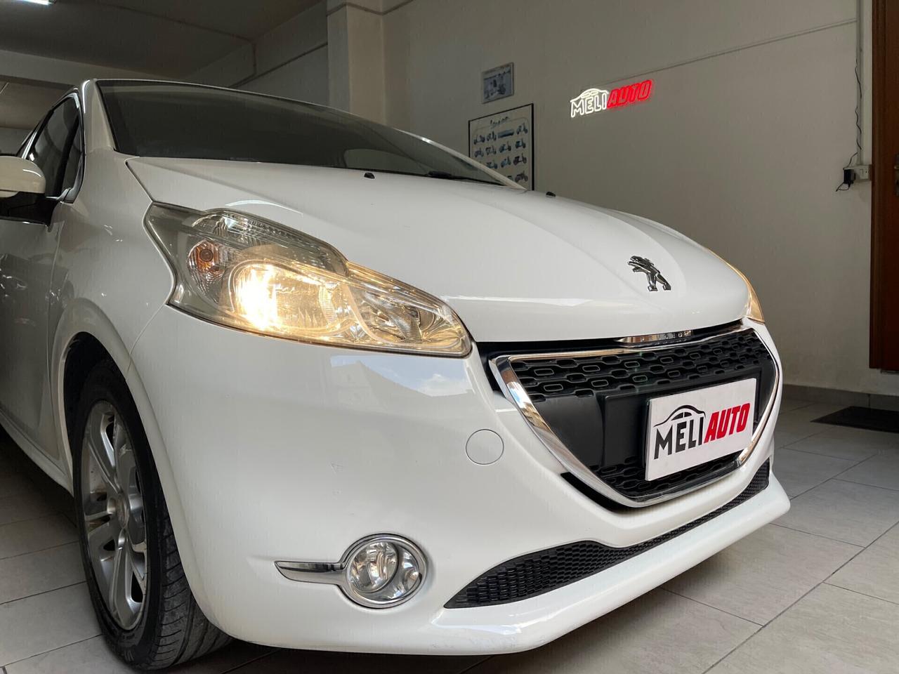Peugeot 208 1.4 HDI 70 CV Allure