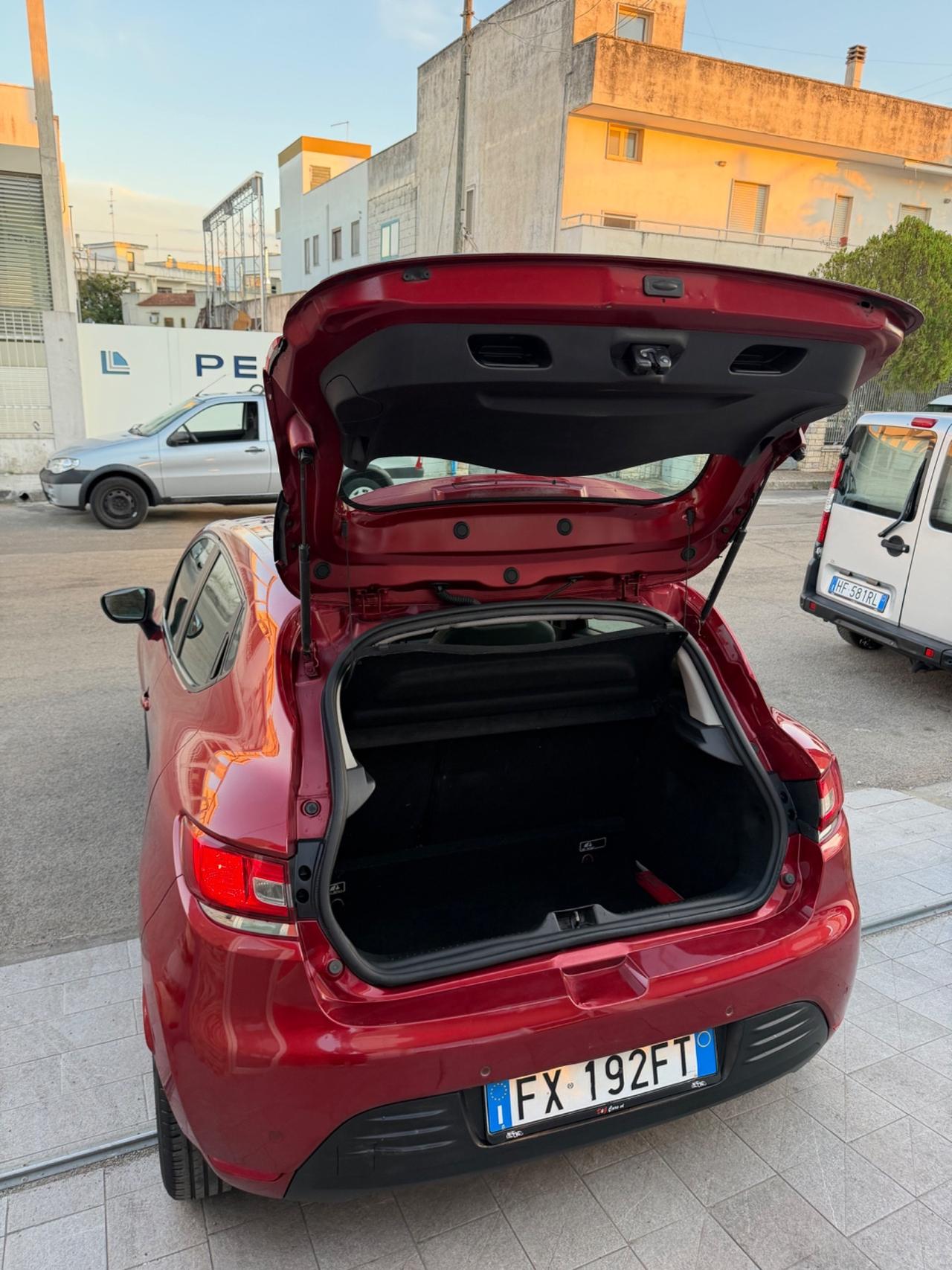 Renault Clio 1.5 dCi 90 CV Energy Business-2019/LED/NAVI