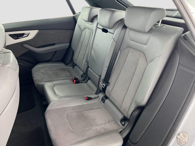 AUDI Q8 Q8 50 TDI 286 CV quattro tiptronic Sport