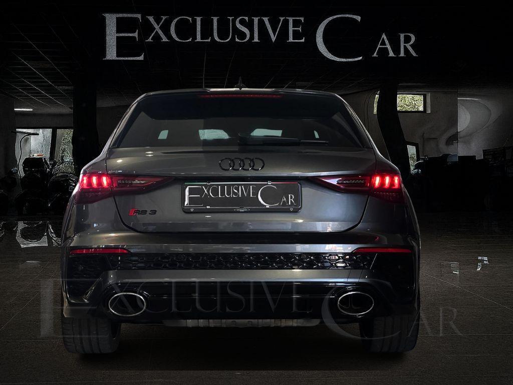 AUDI - RS3