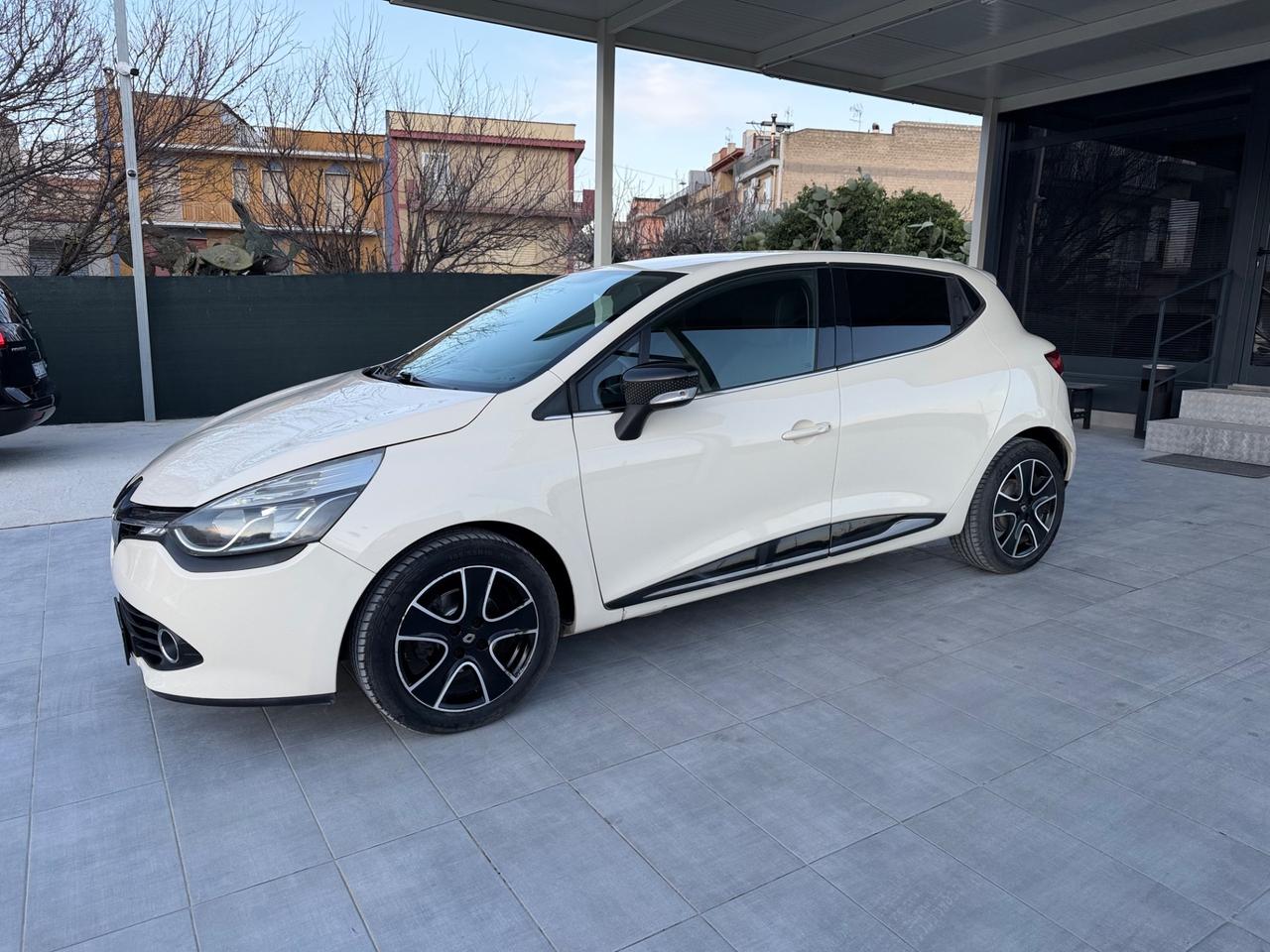 Renault Clio dCi 8V 75 CV Start&Stop 5 porte Energy Duel