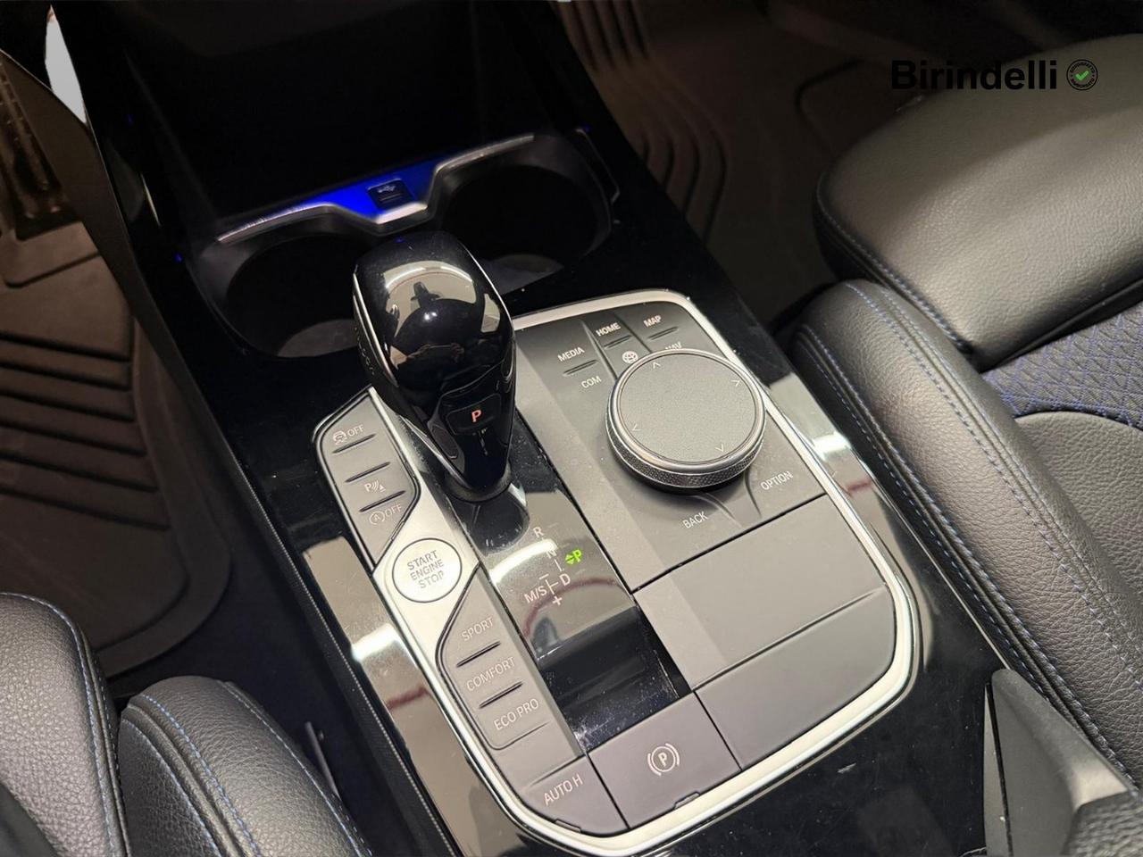 BMW Serie 1 (F40) - 118d 5p. Msport