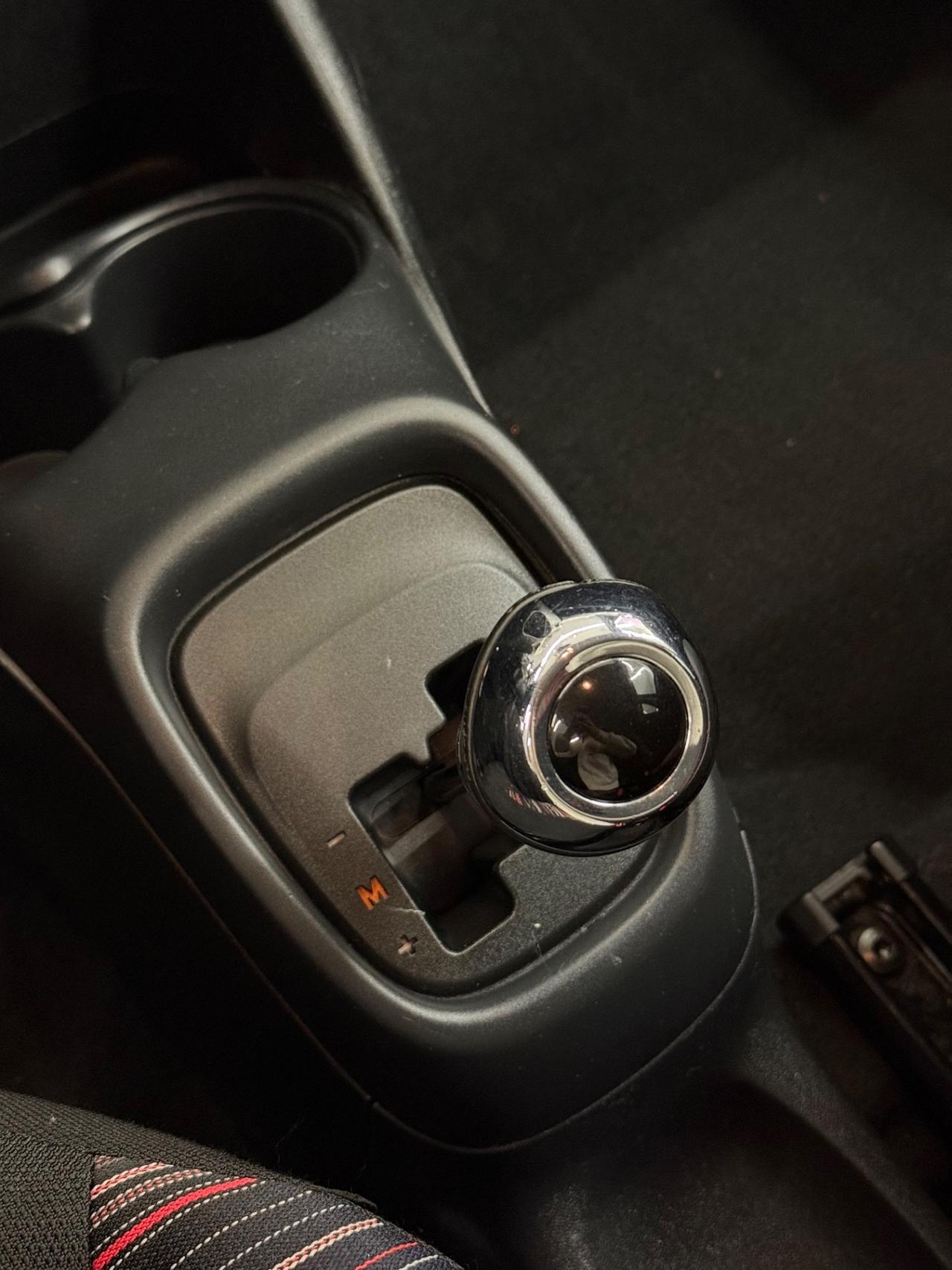 Citroen C1 VTi 68 ETG 5 porte Shine