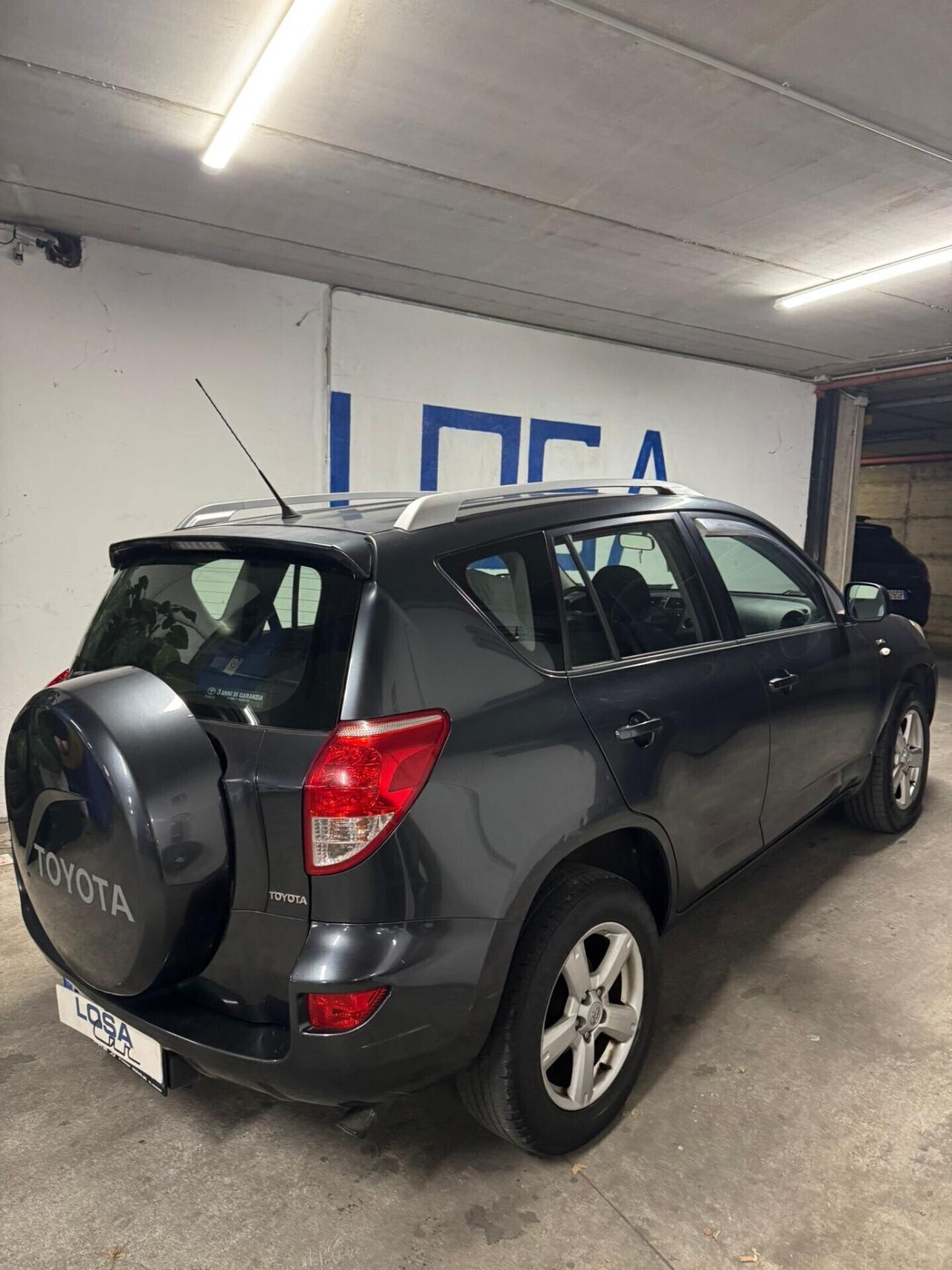 Toyota RAV 4 RAV4 2.2 D-4D 136 CV