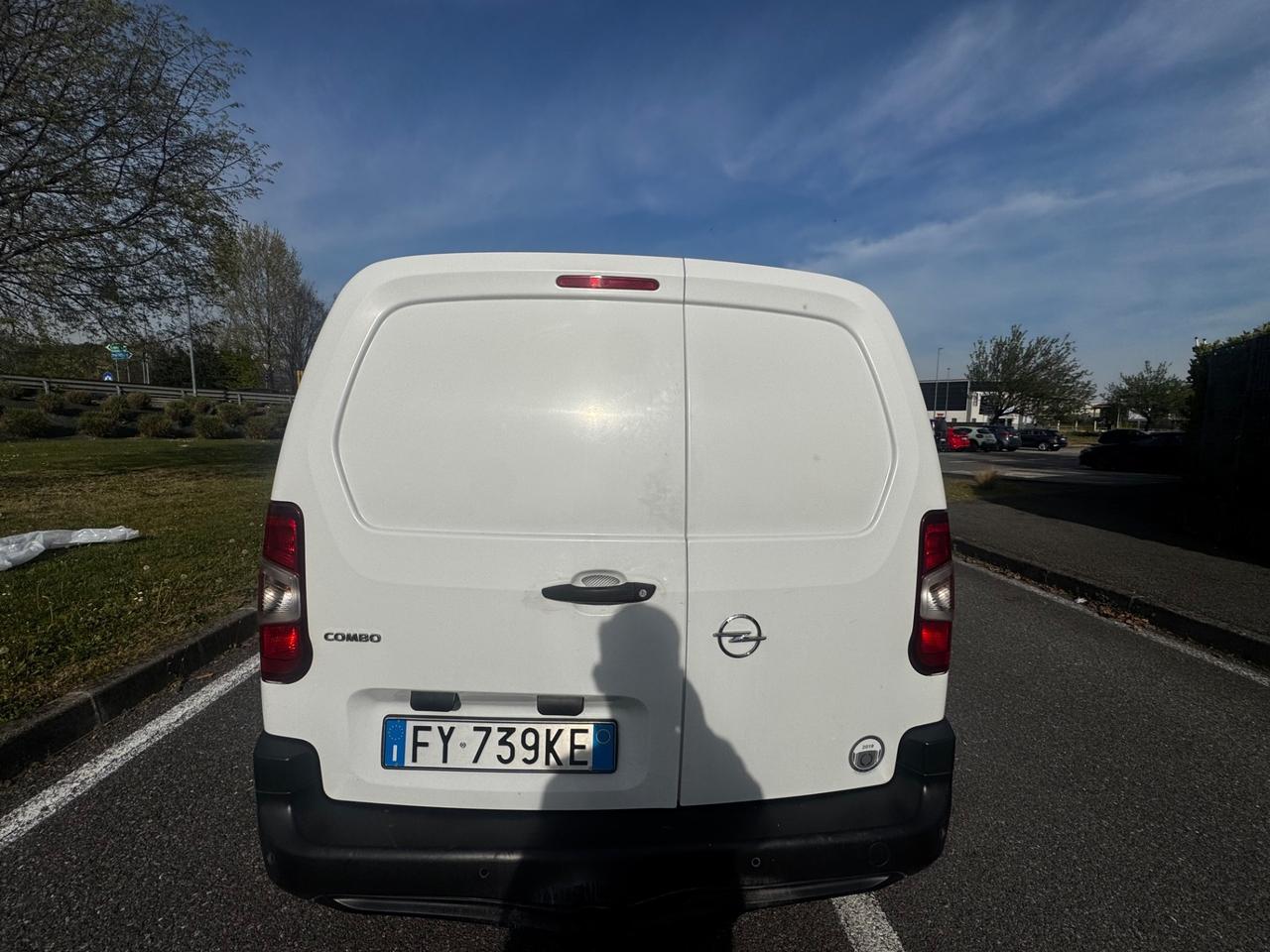 Opel Combo Cargo 1.6 Diesel PC 650kg