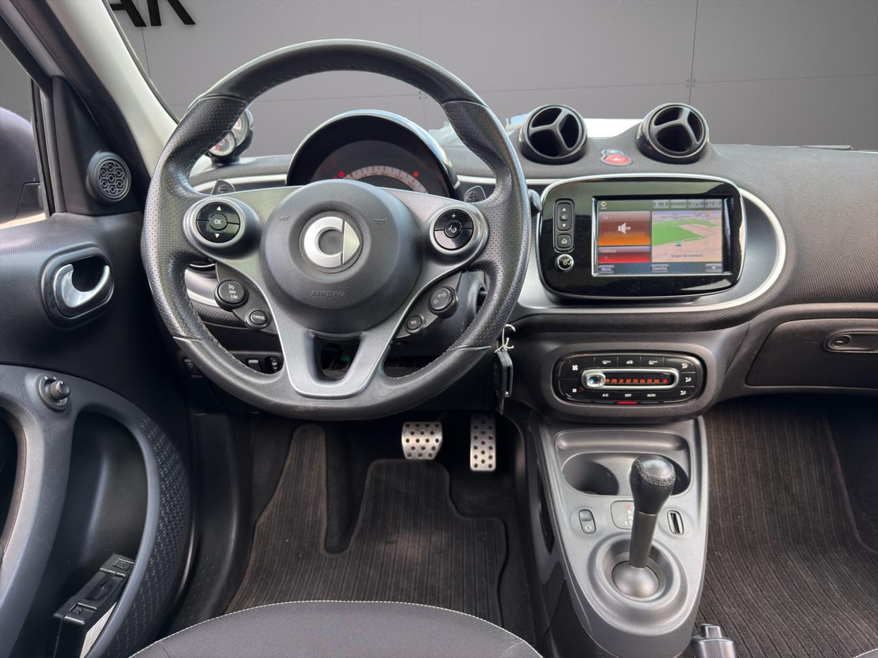 Smart forfour 0.9 t Passion 90cv - Unipro - Promo Finanziamento - Cerchi 16" - Schermo - Retrocamera