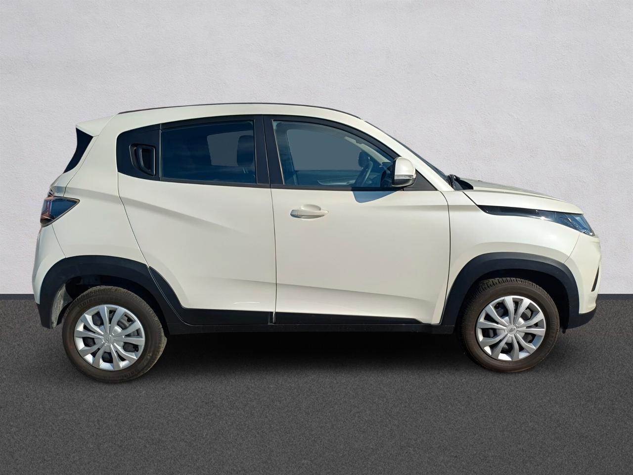 Mahindra KUV100 1.2 VVT K6+ | da €160 al mese