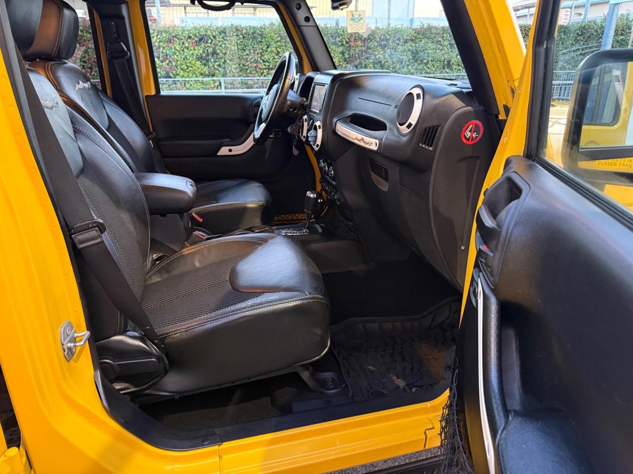 Jeep Wrangler Unlimited 2.8 CRD DPF 4x4 Polar Auto