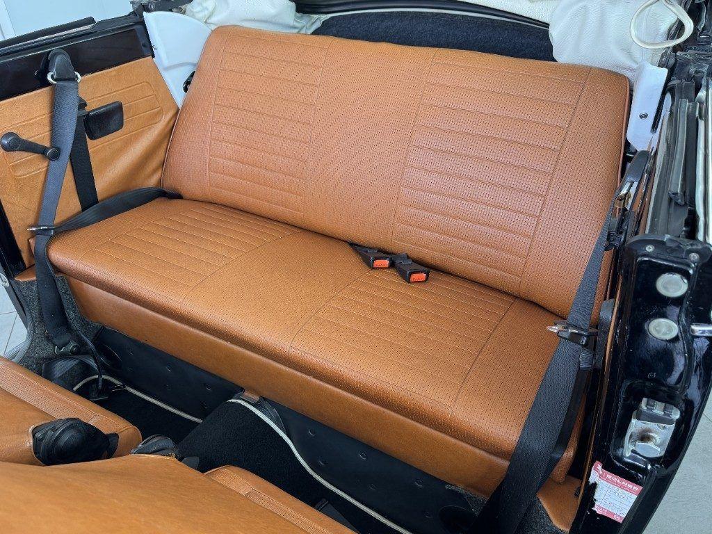 VOLKSWAGEN Beetle Maggiolone 1303 Käfer Karmann Cabrio