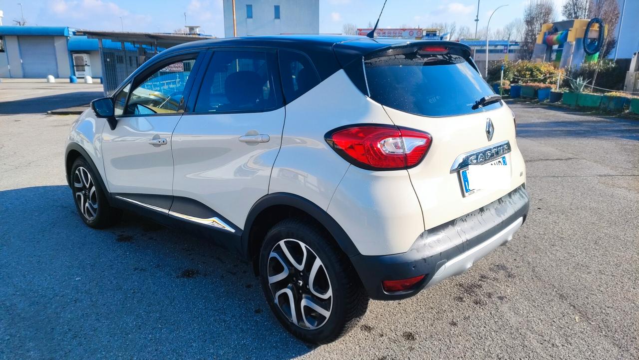 Renault Captur 1.5 dCi 8V 90 CV 66KW NEOPATENTATI - 2015