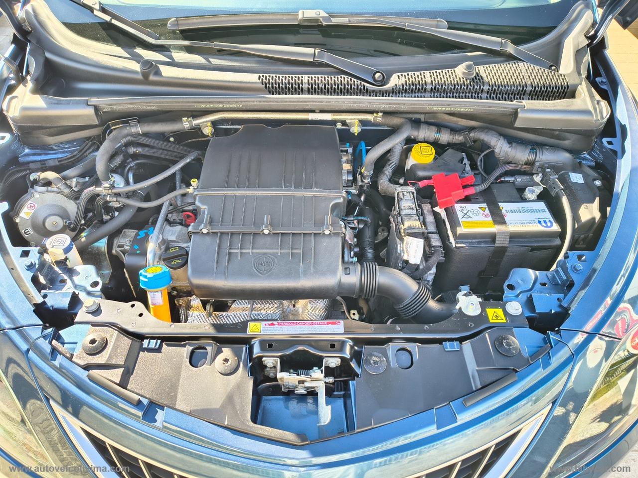 LANCIA Ypsilon 1.2 69 CV 5p. GPL Ecochic Gold