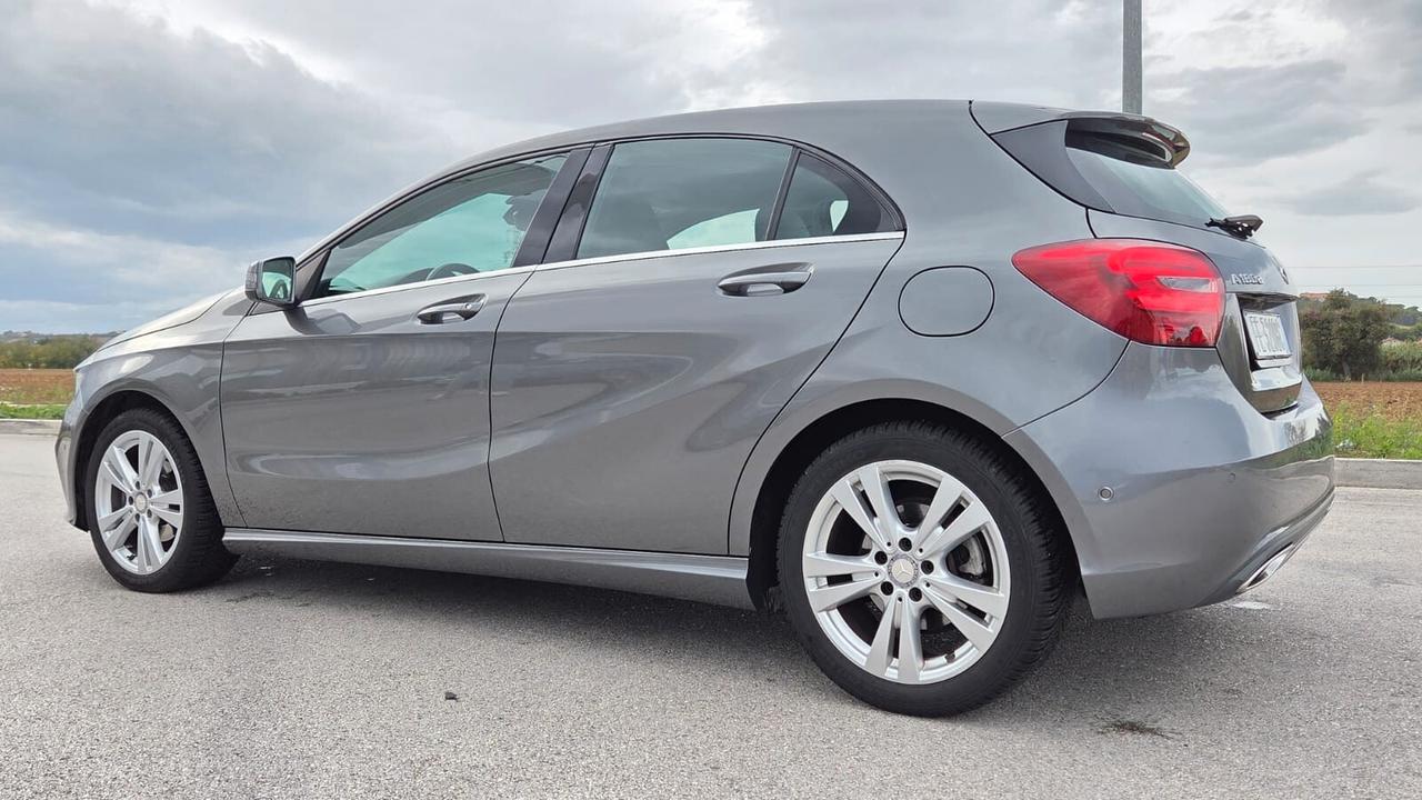 Mercedes-benz A 180 d Automatic Premium