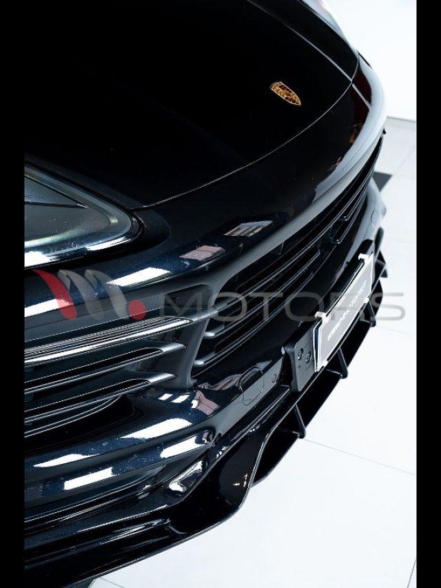 PORSCHE Cayenne 3.0 V6