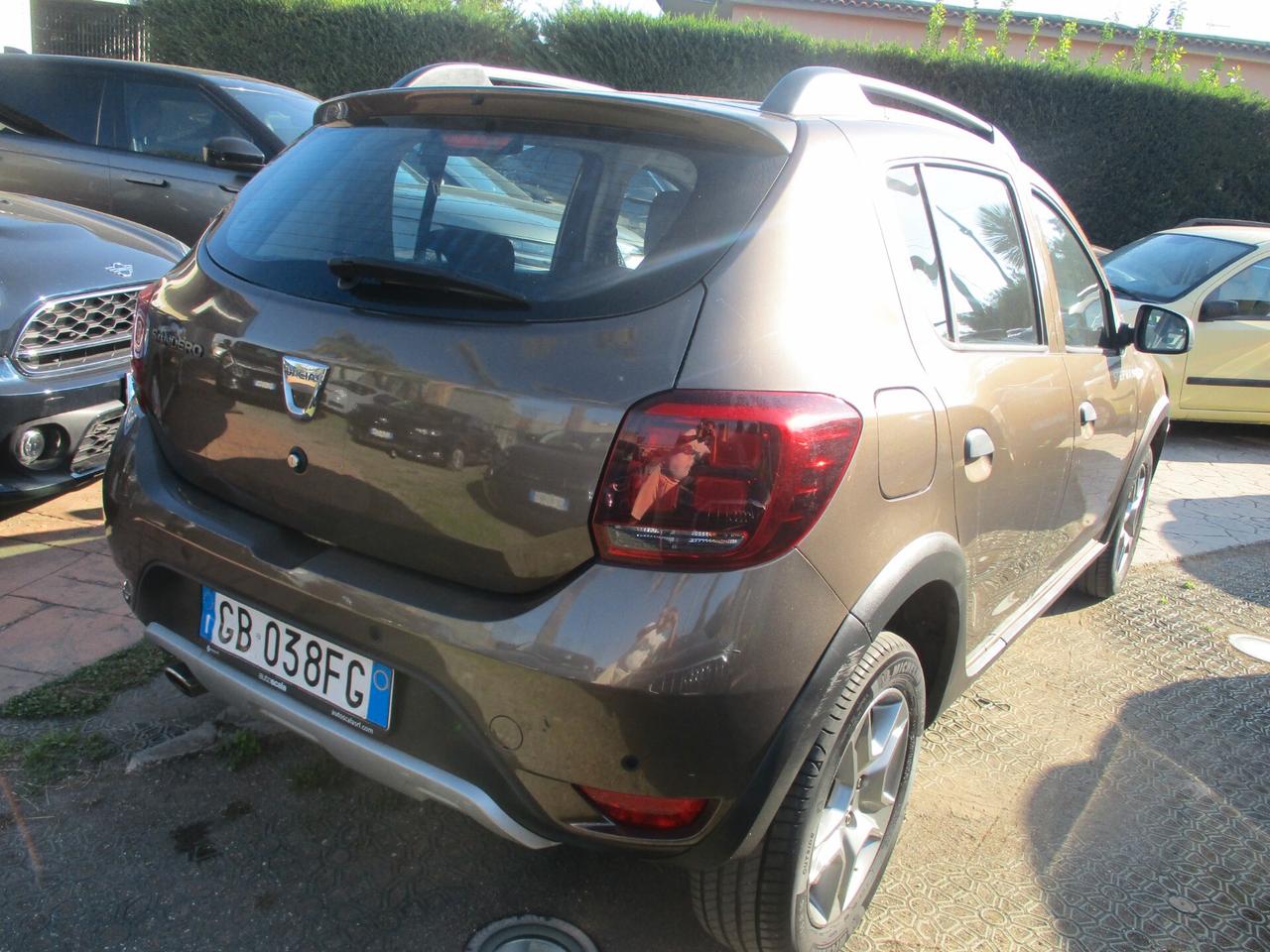 Dacia Sandero Streetway 1.0 TCe 100 CV ECO-G Comfort