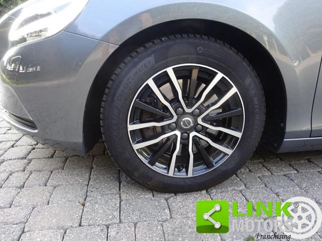 VOLVO V40 D2 Geartronic Business Plus