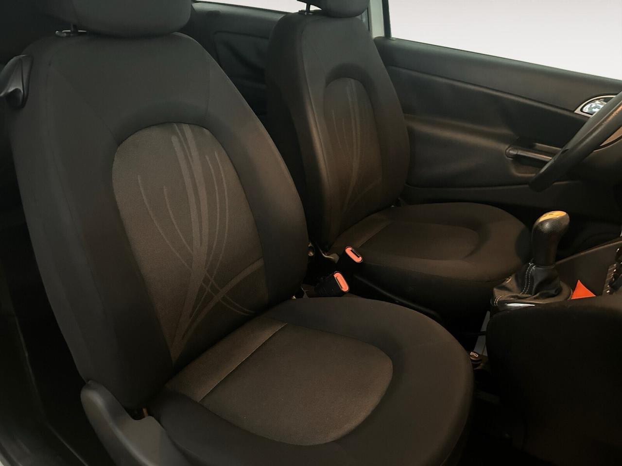 Lancia Ypsilon 1.3 MJT 16V 95 CV 5 porte S&S Silver