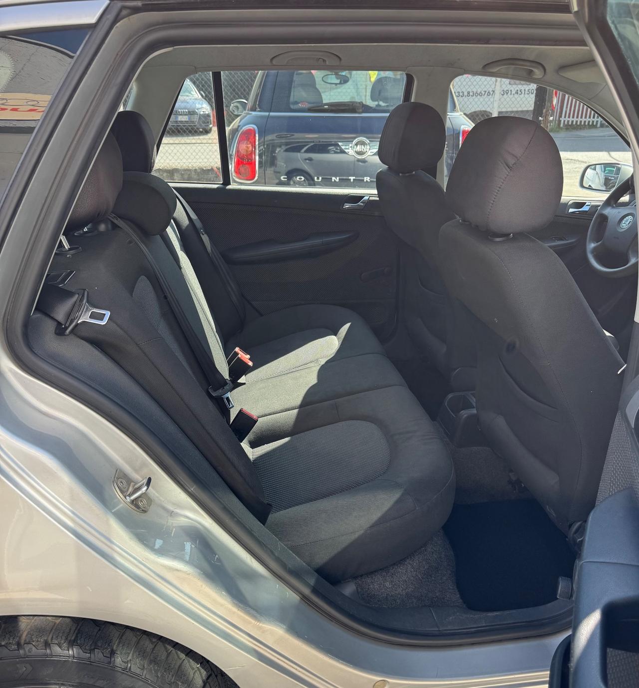 Skoda Fabia 1.4 - Neopatentati