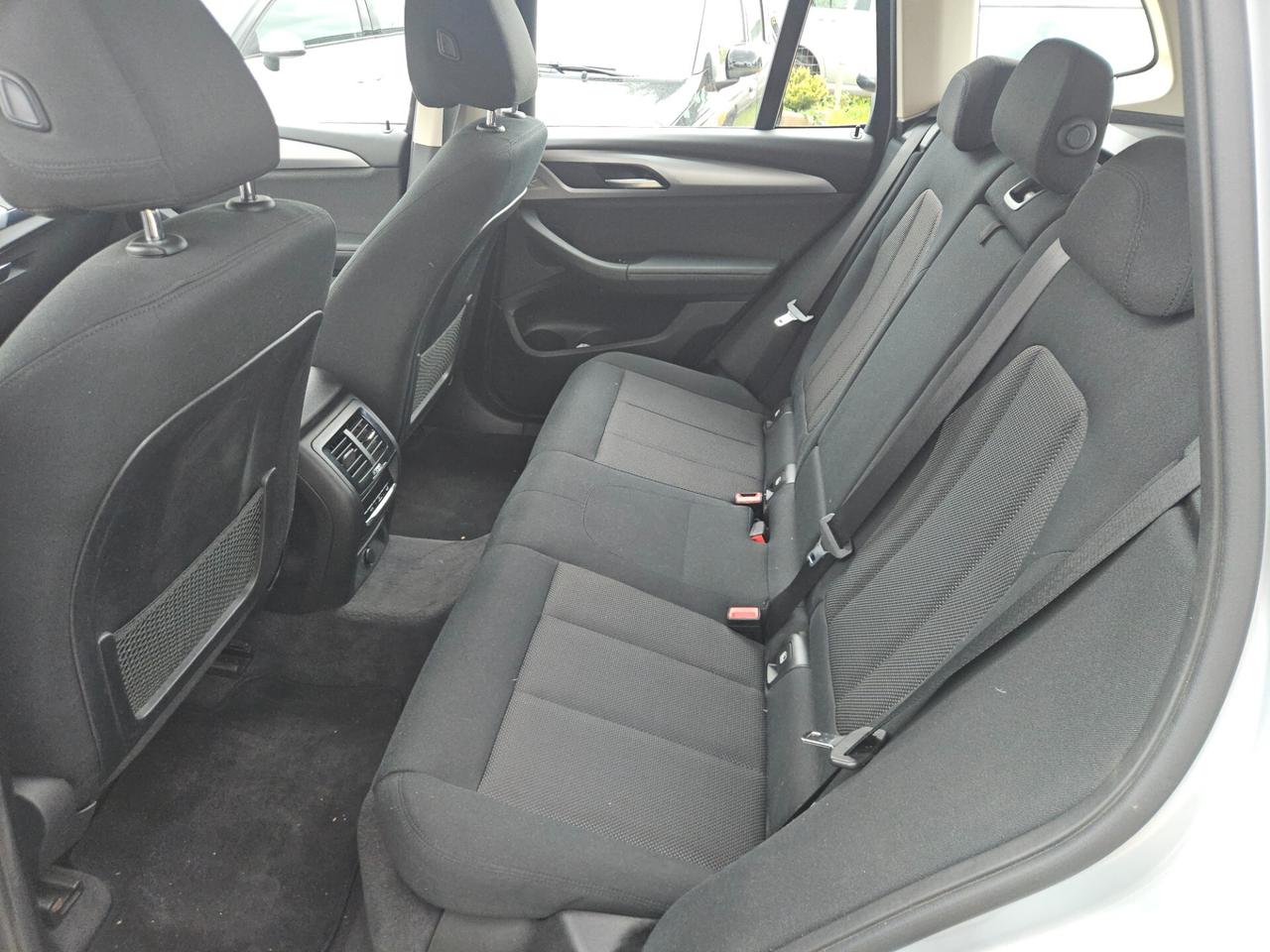 Bmw X3 xDrive20d Business Advantage