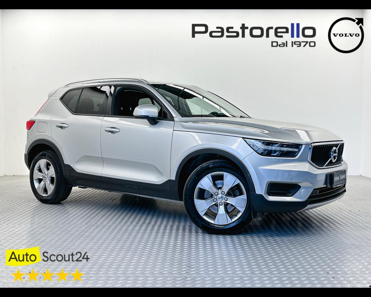 VOLVO XC40 (2017-->) - XC40 D3 AWD Geartronic Momentum
